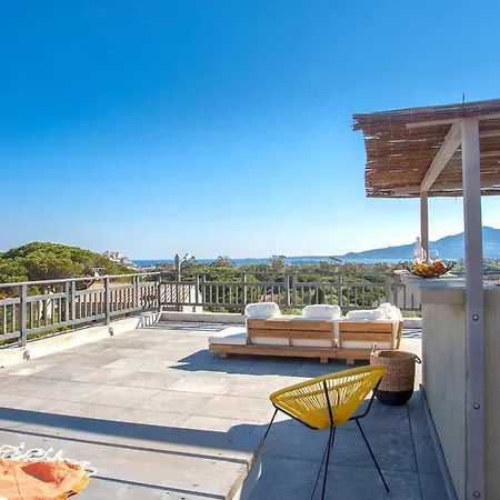 Villa Avec Piscine Chauffée Et Vue Proche Centre Et De *