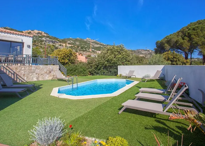 Casa Luna Piscine Chauffee Vue Proche Centre Et De Кальви