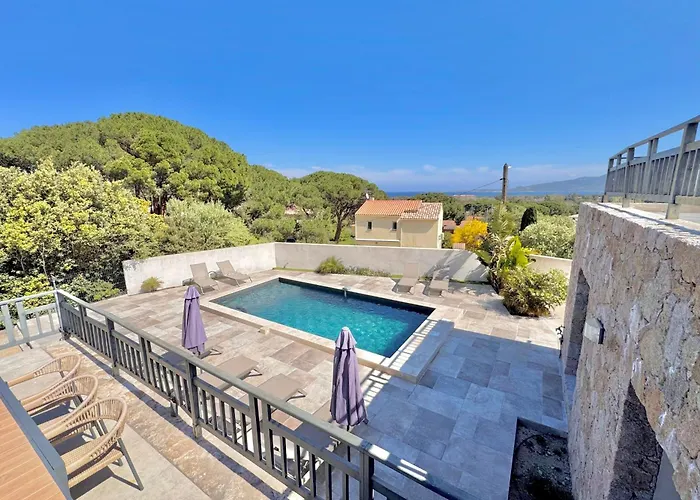 Casa Luna Piscine Chauffee Vue Proche Centre Et De Вилла Кальви