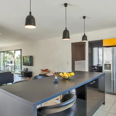 Casa Luna Piscine Chauffee Vue Proche Centre Et De Вилла *