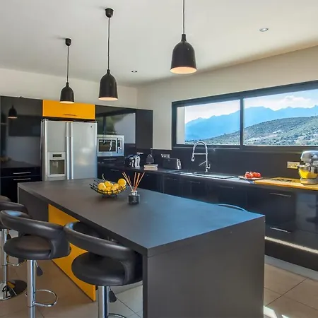 Вилла Casa Luna Piscine Chauffee Vue Proche Centre Et De Кальви