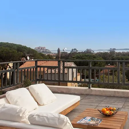 Villa Avec Piscine Chauffée Et Vue Proche Centre Et De