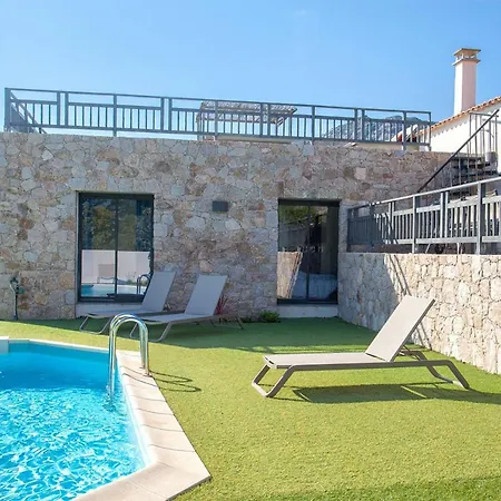 Avec Piscine Chauffée Et Vue Proche Centre Et De Villa *