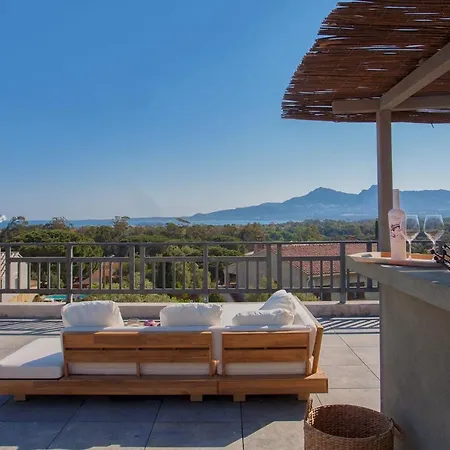 Casa Luna Piscine Chauffee Vue Proche Centre Et De Кальви