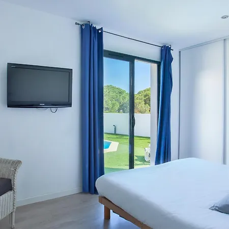 Casa Luna Piscine Chauffee Vue Proche Centre Et De Villa Calvi (Corsica)
