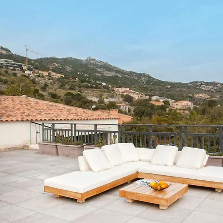 Villa Casa Luna Piscine Chauffee Vue Proche Centre Et De Calvi (Corsica)