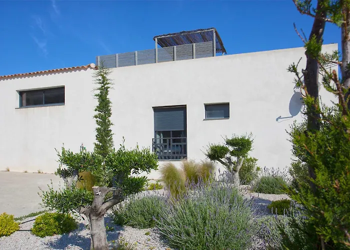 Casa Luna Piscine Chauffee Vue Proche Centre Et De Calvi (Corsica)