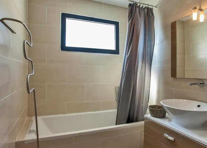 Casa Luna Piscine Chauffee Vue Proche Centre Et De Villa